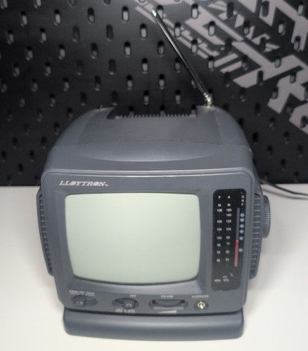 Vintage lloytron portable - vintage,
