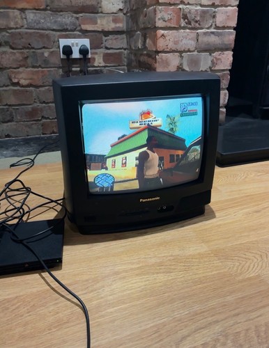 Panasonic crt tv - 14”, retro