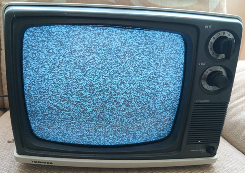Toshiba crt monchrome - monchrome, portable